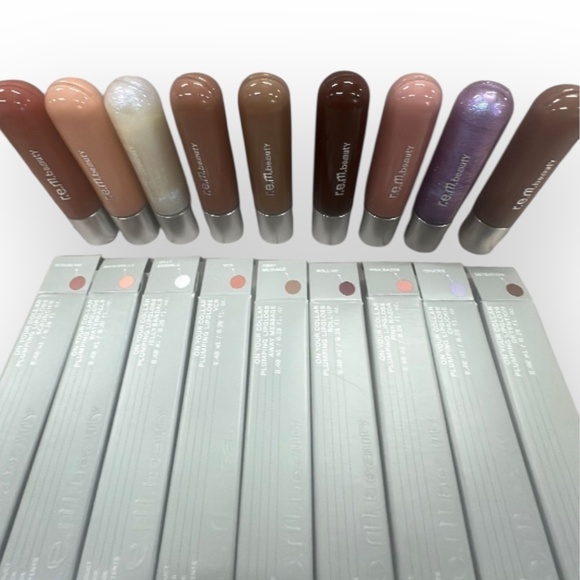 r.e.m. Beauty On Your Collar Plumping Lip Gloss NIB - Picture 4 of 4